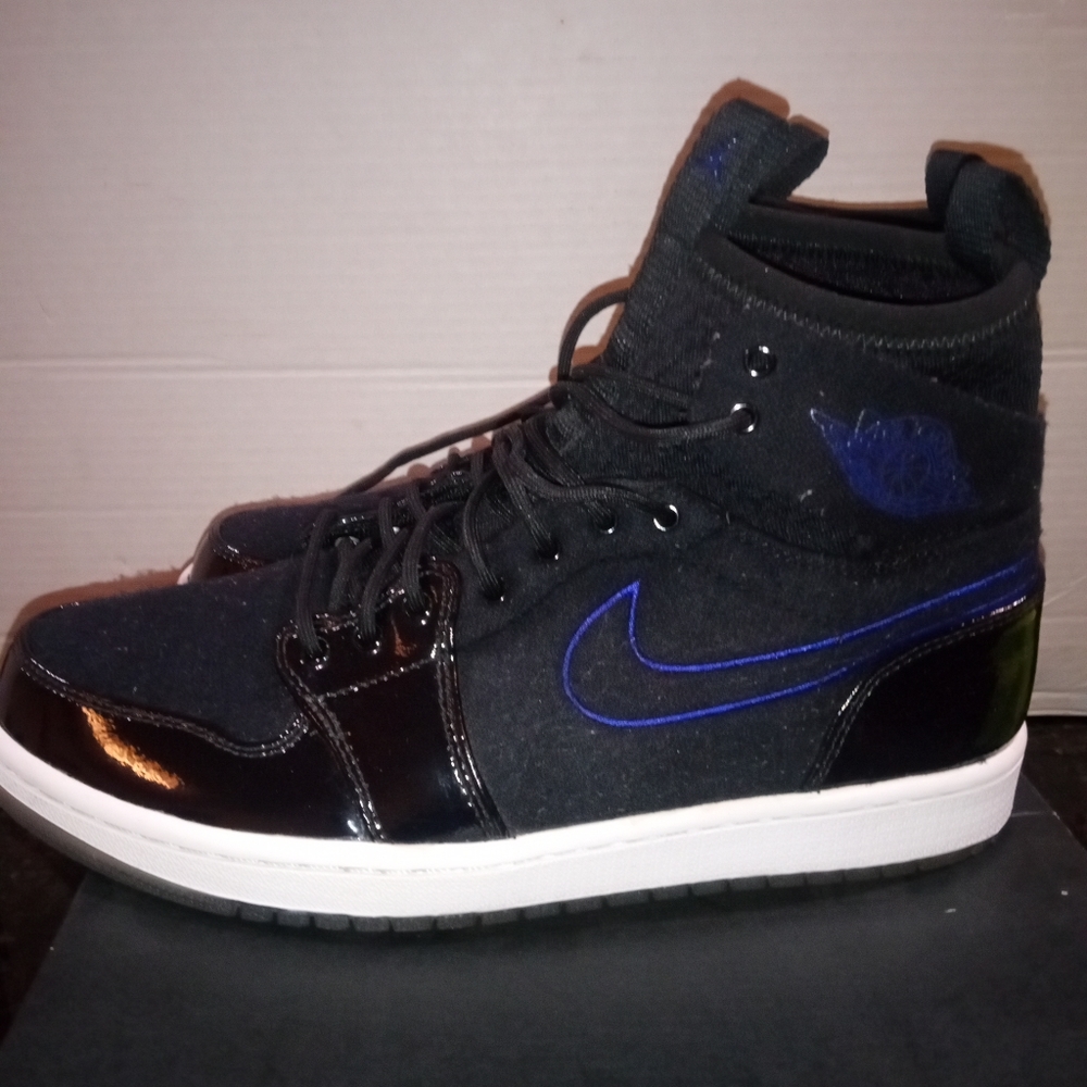 Jordan 1 - Picture 4 of 6